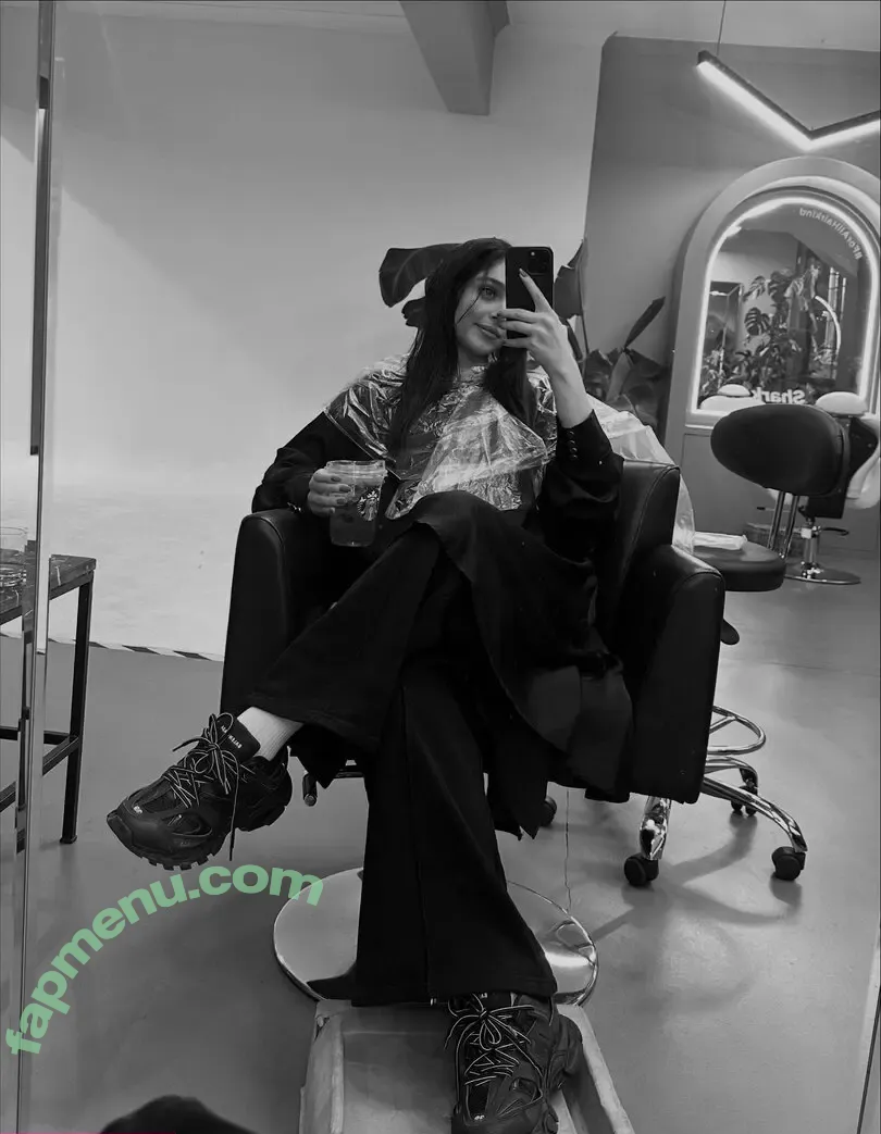 Cemre Baysel nude photo #0051 (cemrebaysel)