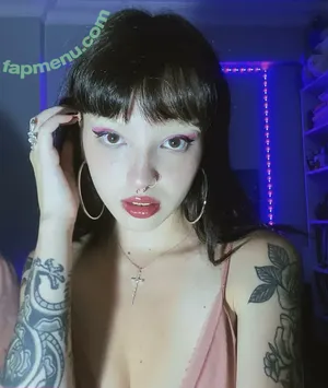 Cemre Birkan Gokcek / Sybilvanex / cemregokcek nude photo #0118