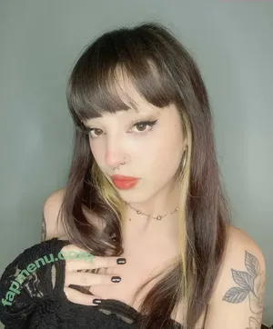 Cemre Birkan Gokcek / Sybilvanex / cemregokcek nude photo #0135
