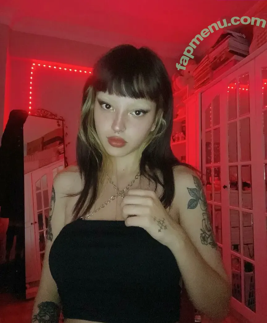 Cemre Birkan Gokcek nude photo #0125 (Sybilvanex / cemregokcek)