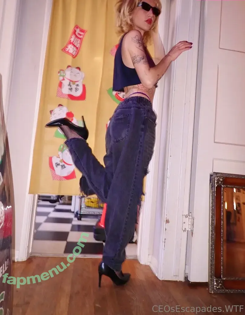 ceosescapades nude photo #0214 (ceosescapades)