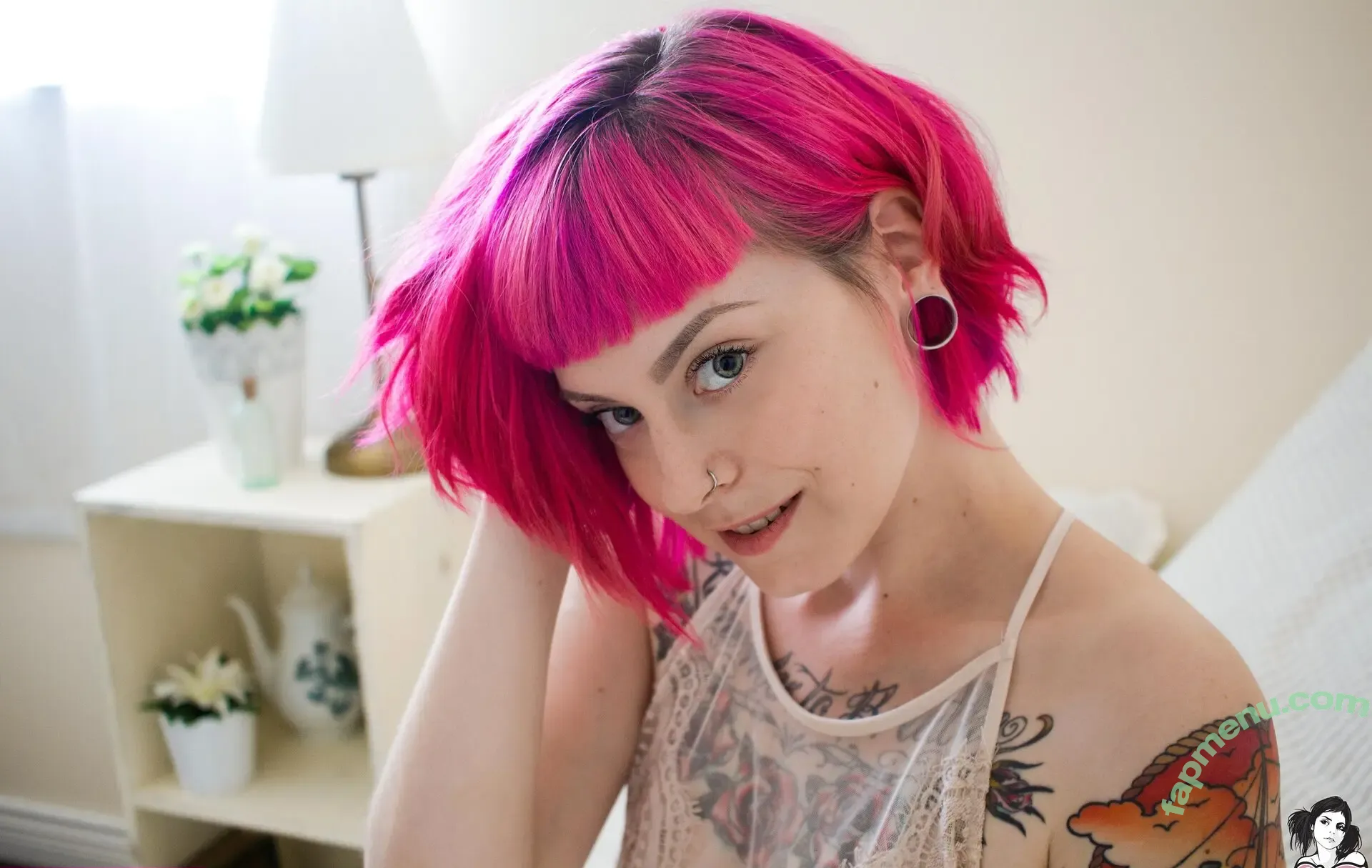 Cere Suicide nude photo #0011 (Cere Suicide)