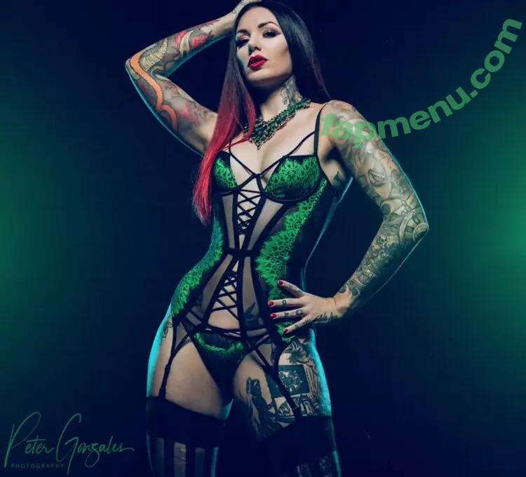 Cervena Fox nude photo #0005 (cervenafox)