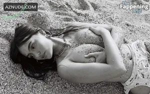  nude photo #0007