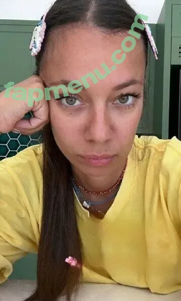 Ceyda Kasabalı nude photo #0008 (ceydakasabali)