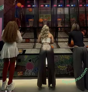 CfSheli / Sheli Mccoy nude photo #0085