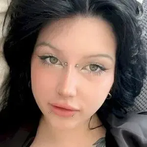 chaarlotte1 / chxrlotte1111 nude photo #0002