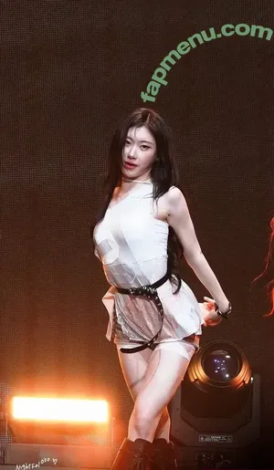 Chaeryeong / ITZY (채령 / chaerrry0 nude photo #0266