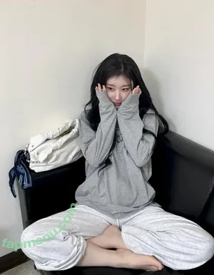 Chaeryeong / ITZY (채령 / chaerrry0 nude photo #0270