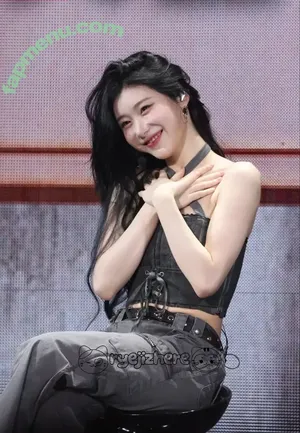 Chaeryeong / ITZY (채령 / chaerrry0 nude photo #0295