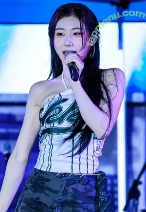 Chaeryeong / ITZY (채령 / chaerrry0 nude photo #0319