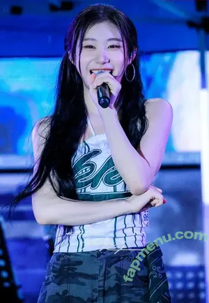 Chaeryeong / ITZY (채령 / chaerrry0 nude photo #0324
