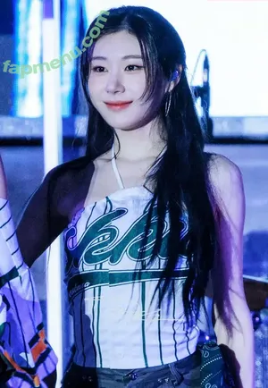 Chaeryeong / ITZY (채령 / chaerrry0 nude photo #0329