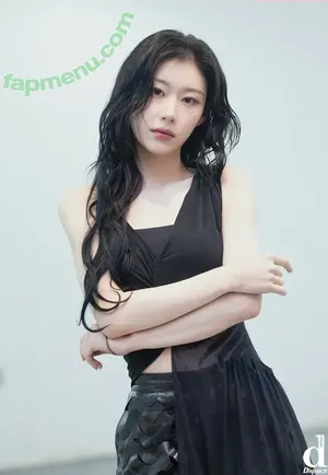 Chaeryeong / ITZY (채령 / chaerrry0 nude photo #0402