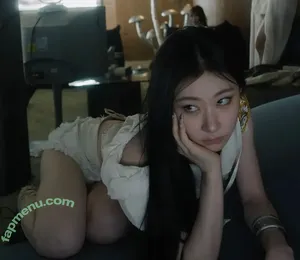 Chaeryeong / ITZY (채령 / chaerrry0 nude photo #0434