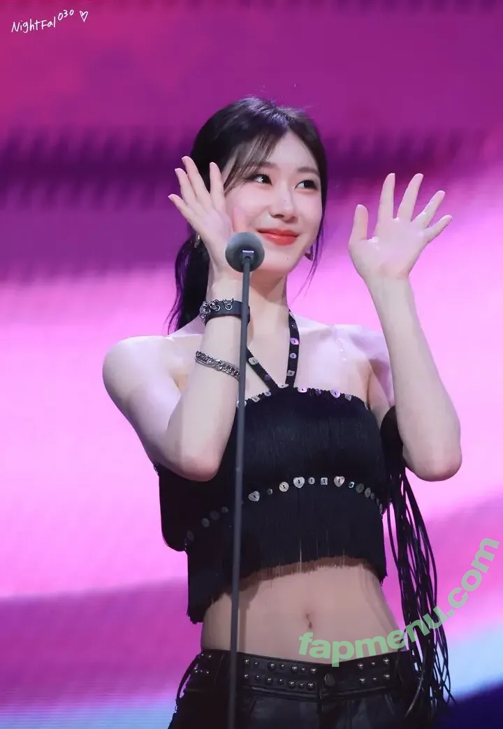 Chaeryeong nude photo #0249 (ITZY (채령 / chaerrry0)