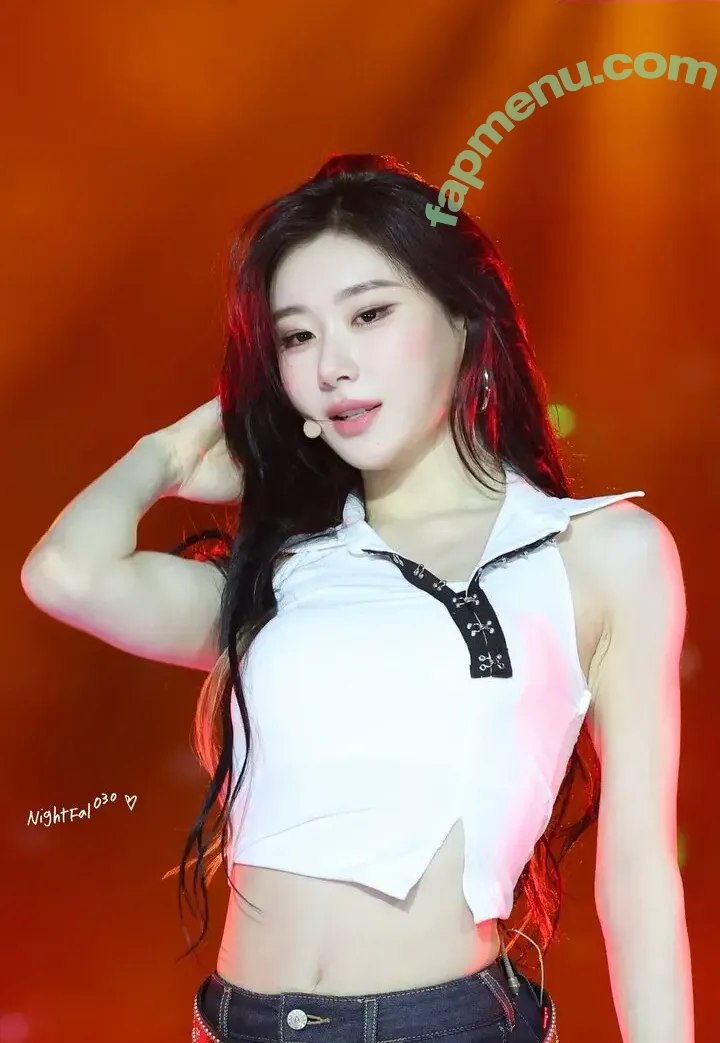 Chaeryeong nude photo #0256 (ITZY (채령 / chaerrry0)