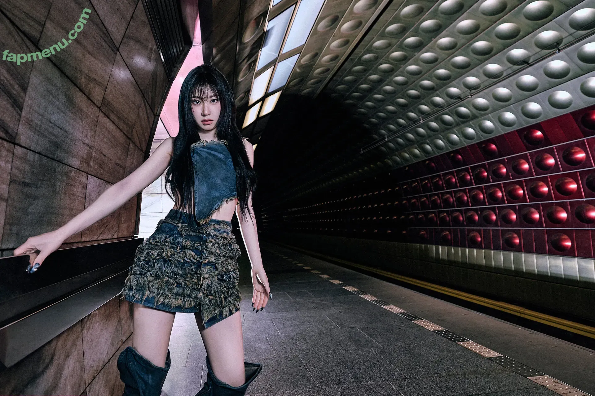 Chaeryeong nude photo #0365 (ITZY (채령 / chaerrry0)