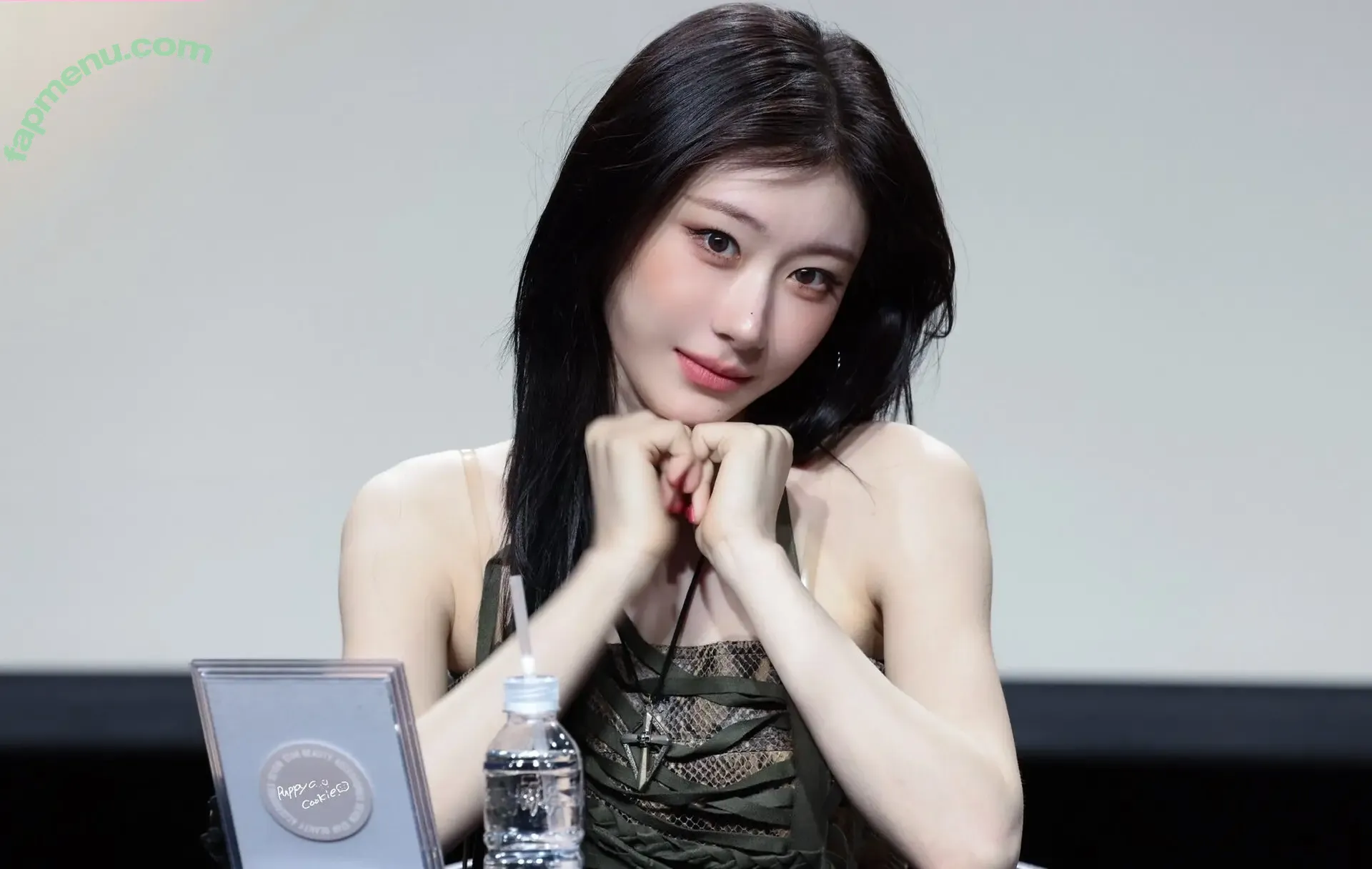 Chaeryeong nude photo #0415 (ITZY (채령 / chaerrry0)