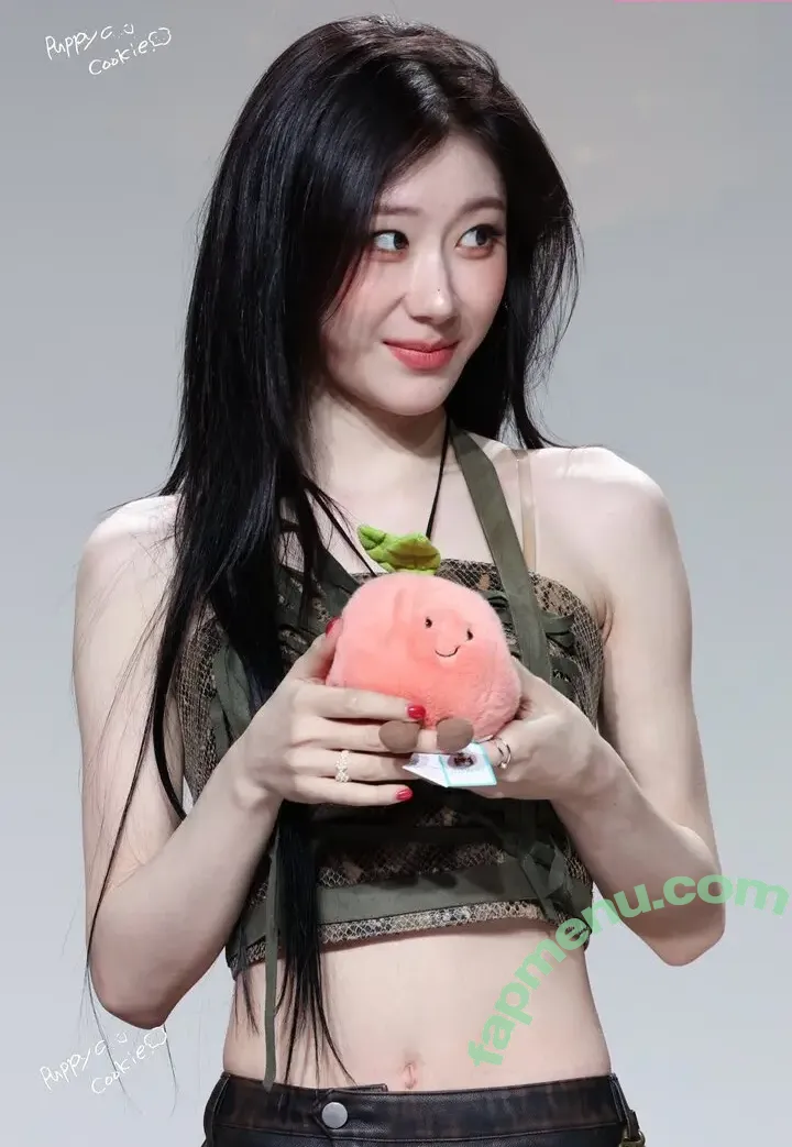 Chaeryeong nude photo #0416 (ITZY (채령 / chaerrry0)