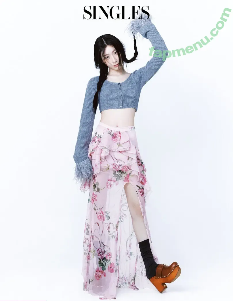 Chaeryeong nude photo #0435 (ITZY (채령 / chaerrry0)