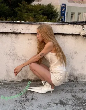 Chaeyoung / TWICE / chaeyo.0 nude photo #0080