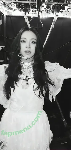 Chaeyoung / TWICE / chaeyo.0 nude photo #0105