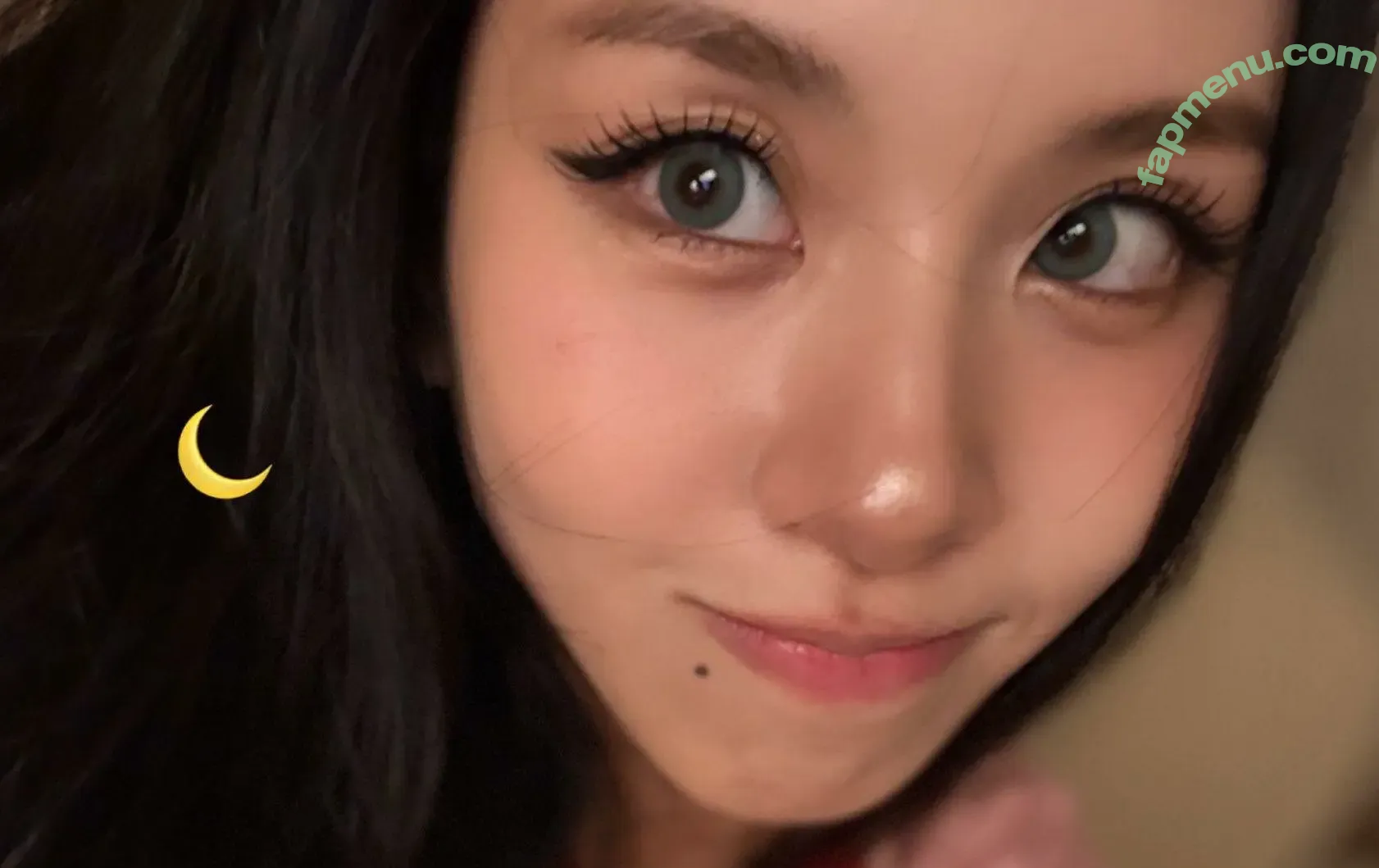 Chaeyoung nude photo #0039 (TWICE / chaeyo.0)