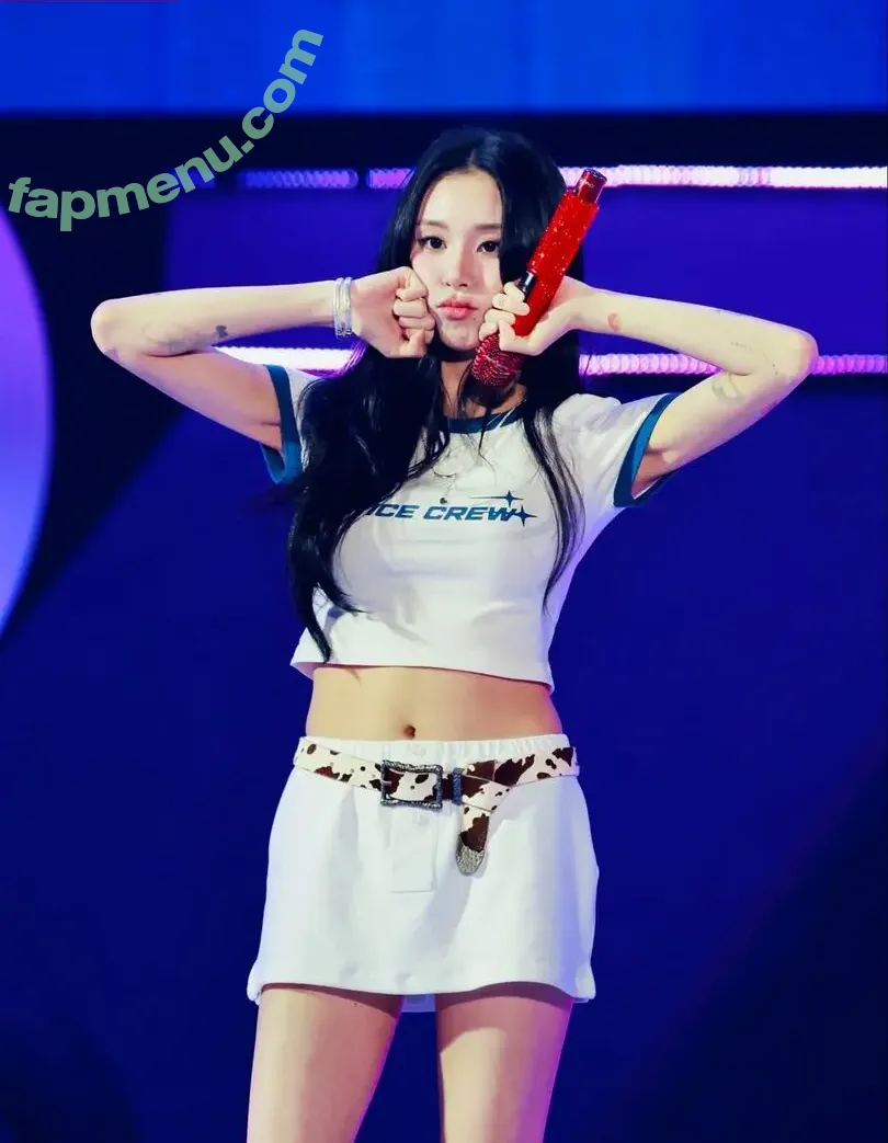 Chaeyoung nude photo #0066 (TWICE / chaeyoungieofficial)