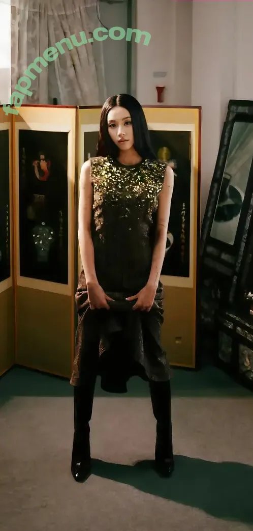 Chaeyoung nude photo #0108 (TWICE / chaeyo.0)