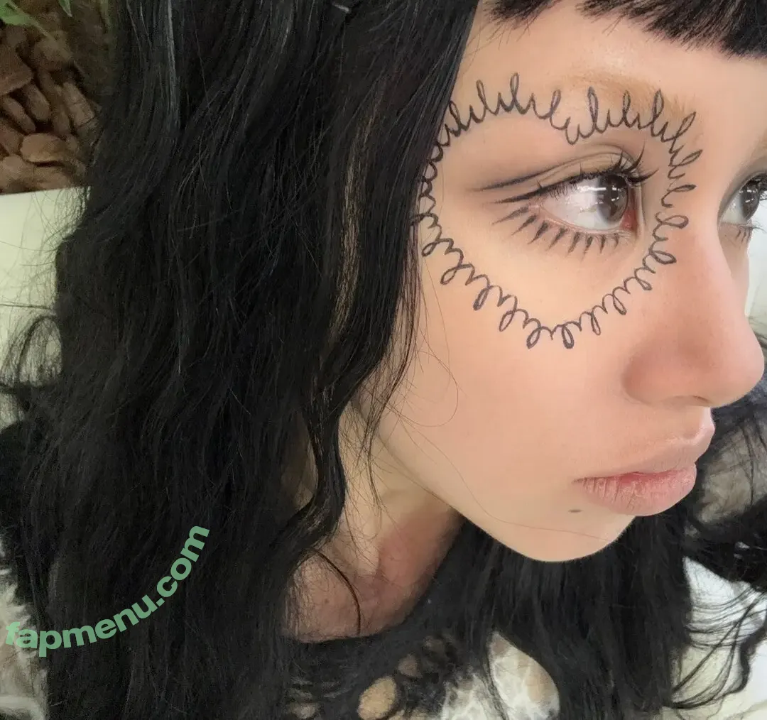 Chaeyoung nude photo #0113 (TWICE / chaeyo.0)