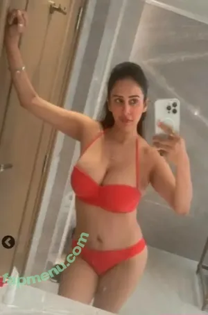 Chahatt Khanna / chahattkhanna nude photo #0045