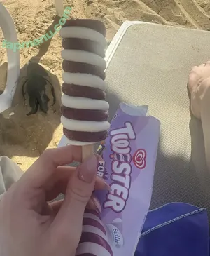 Chaisia / chaisia_art / chaisia_irl nude photo #0124