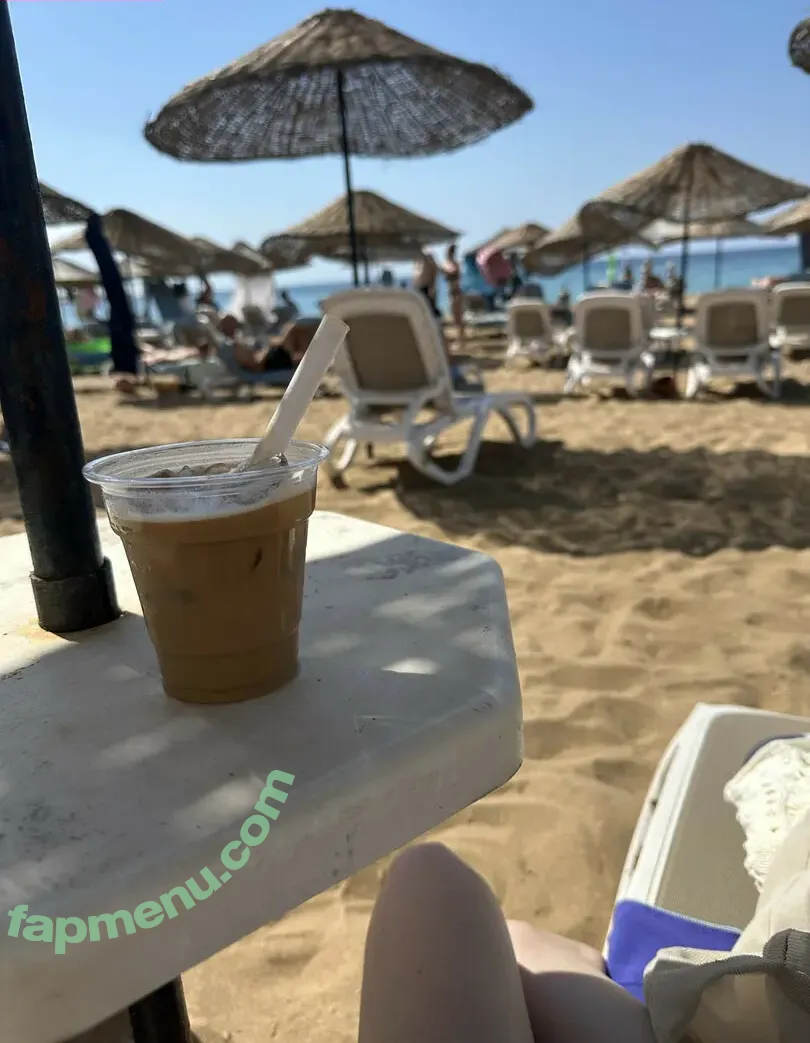 Chaisia nude photo #0115 (chaisia_art / chaisia_irl)