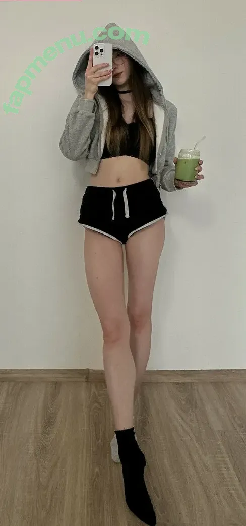 Chaisia nude photo #0139 (chaisia_art / chaisia_irl)