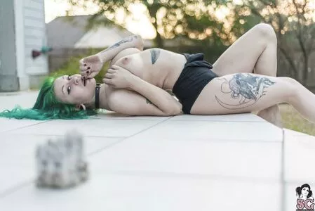 Chalkmoon / Chalkdabs / Chalksuicide / chalkxmoon nude photo #0641