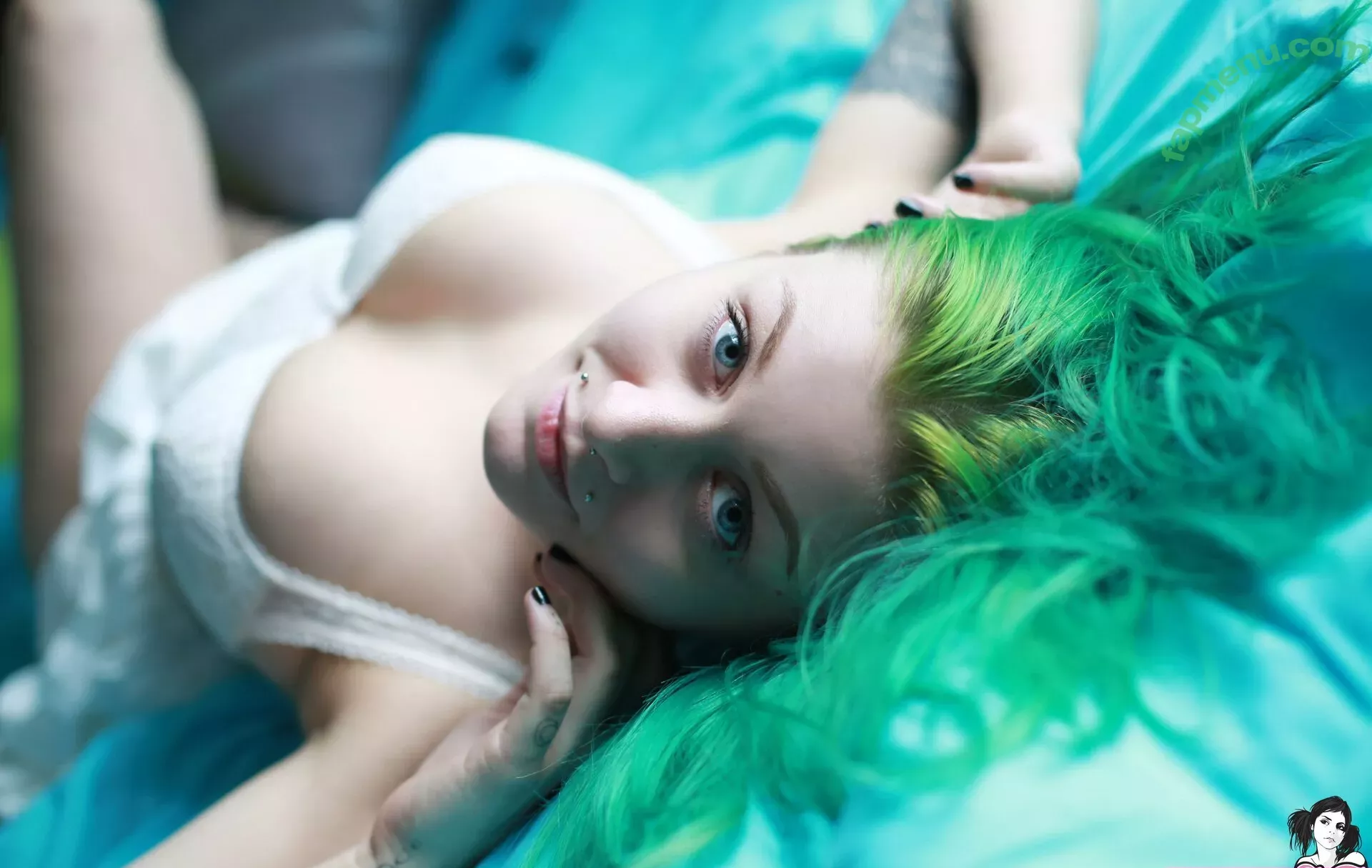 Chalkmoon nude photo #0557 (Chalkdabs / Chalksuicide / chalkxmoon)