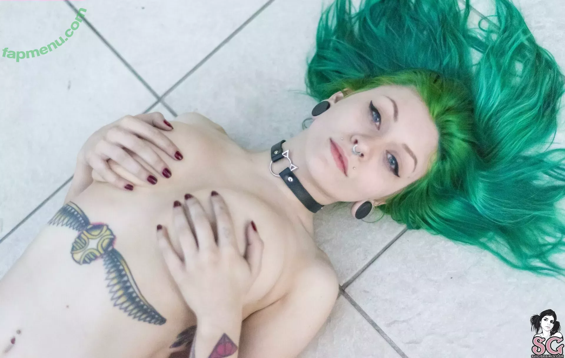 Chalkmoon nude photo #0617 (Chalkdabs / Chalksuicide / chalkxmoon)