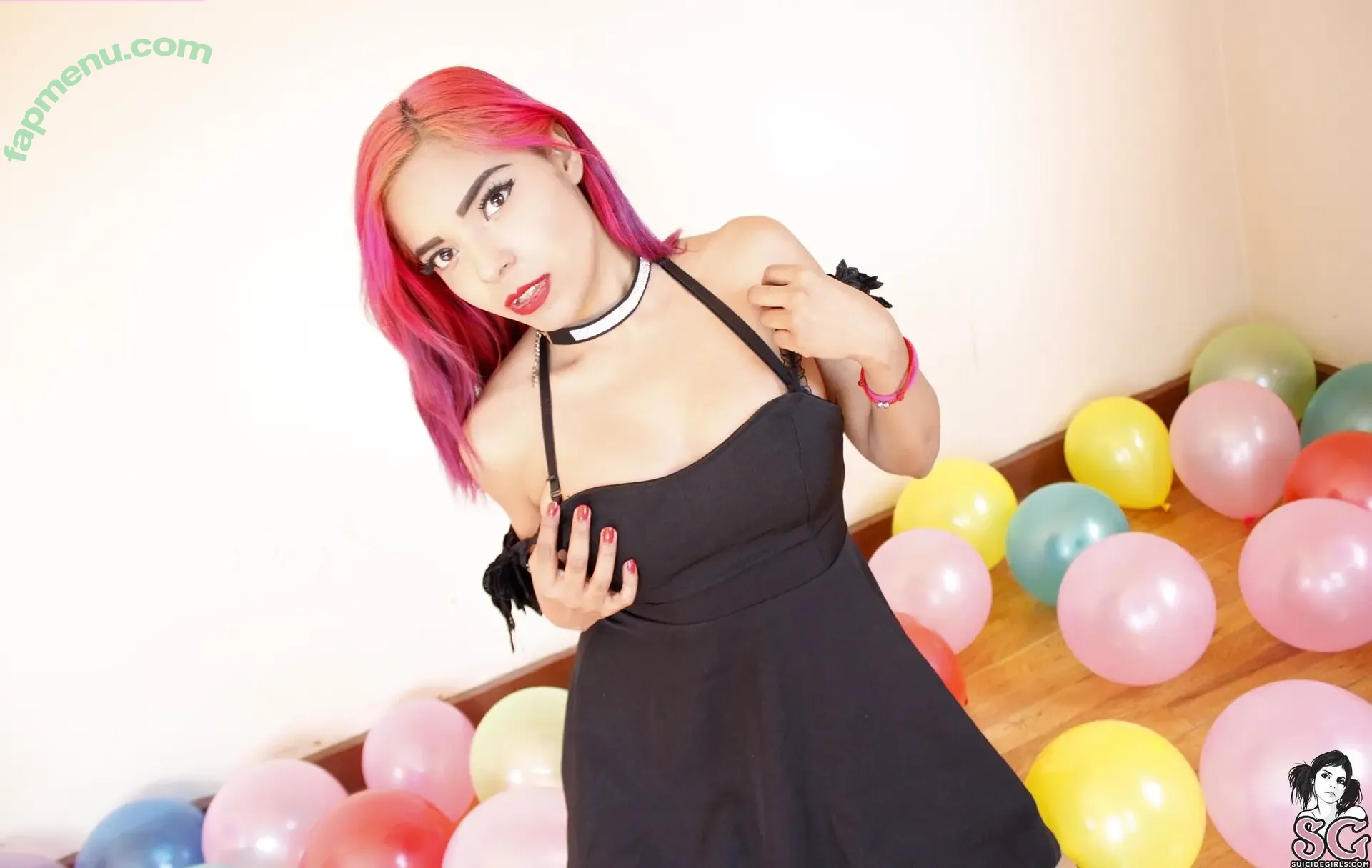 Chamel Hernandez nude photo #0009 (Chamel Hernandez)