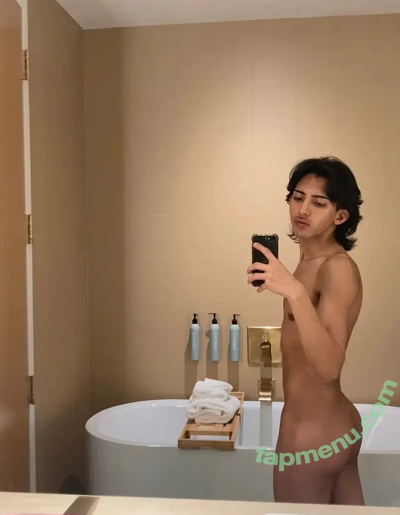 champagneeacee nude photo #0039 (champagneeacee)