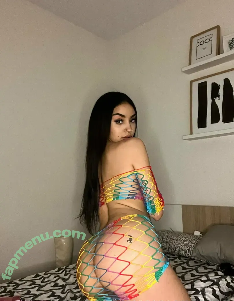 champagneemammmi nude photo #0011 (champagneemammi)