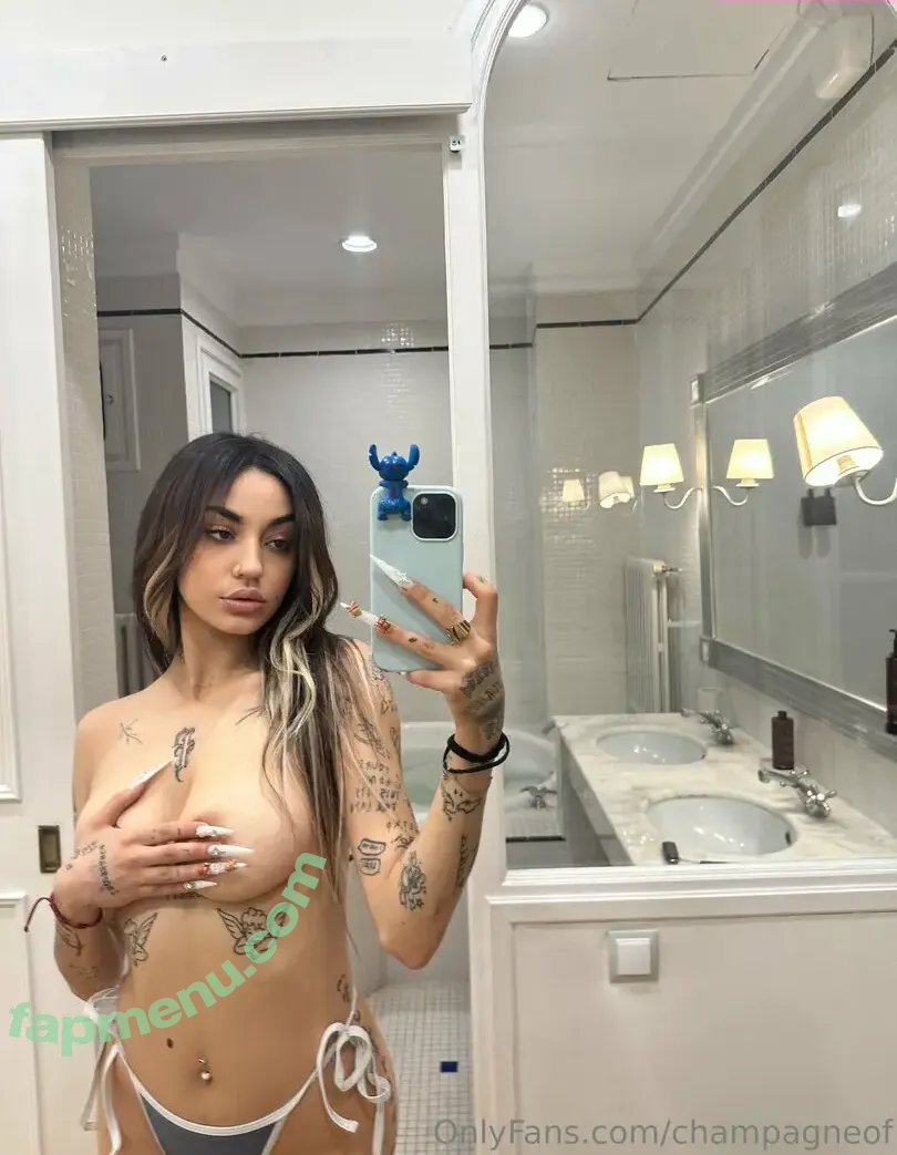 champagneof nude photo #0005 (champagneoflifekombucha)