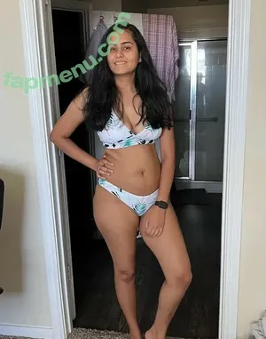 Chandrika Passionica / Chandrika Desai nude photo #0424