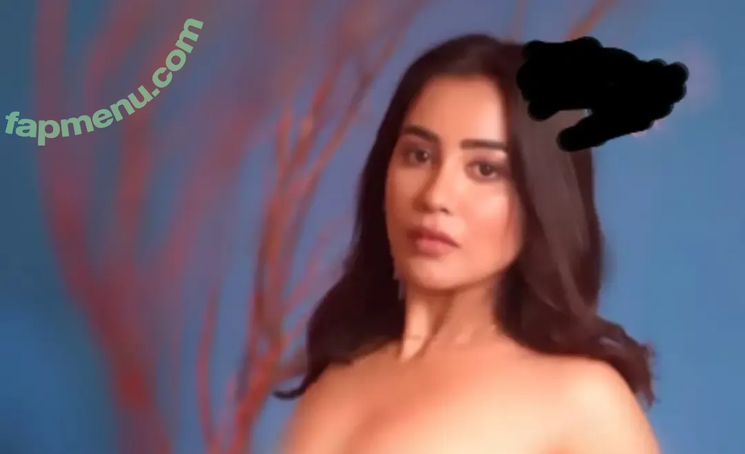 Chandrika Passionica nude photo #0025 (Chandrika Desai)