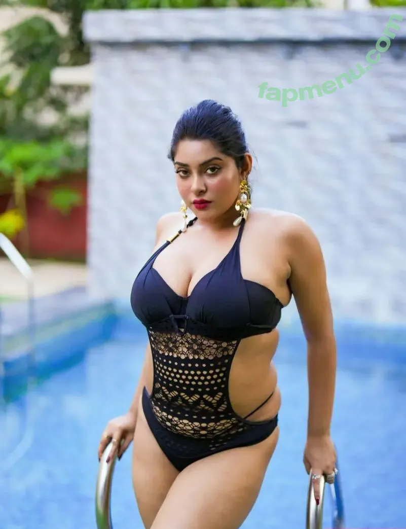 Chandrika Passionica nude photo #0169 (Chandrika Desai)