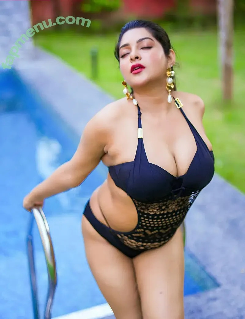 Chandrika Passionica nude photo #0170 (Chandrika Desai)