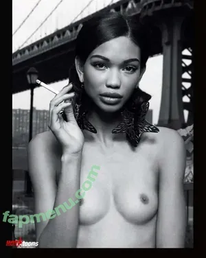 Chanel Iman / chaneliman nude photo #0002