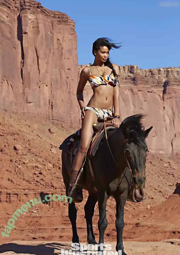 Chanel Iman nude photo #0102 (chaneliman)