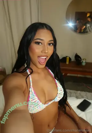 chaneloxoxo / coco.chanelxoxo nude photo #0150