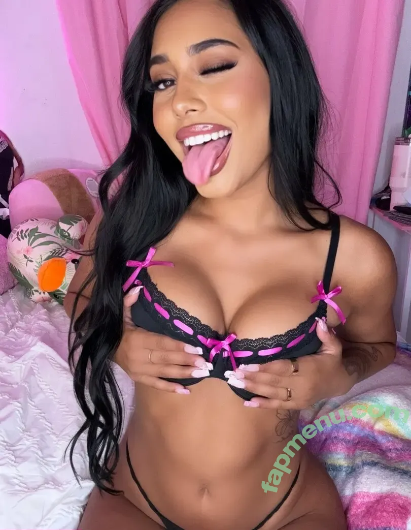 chaneloxoxo nude photo #0038 (coco.chanelxoxo)